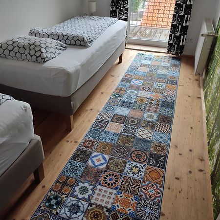Apartments Near Schoenbrunn Palace Виена Екстериор снимка