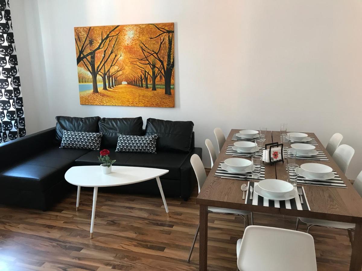 Apartments Near Schoenbrunn Palace Виена Екстериор снимка