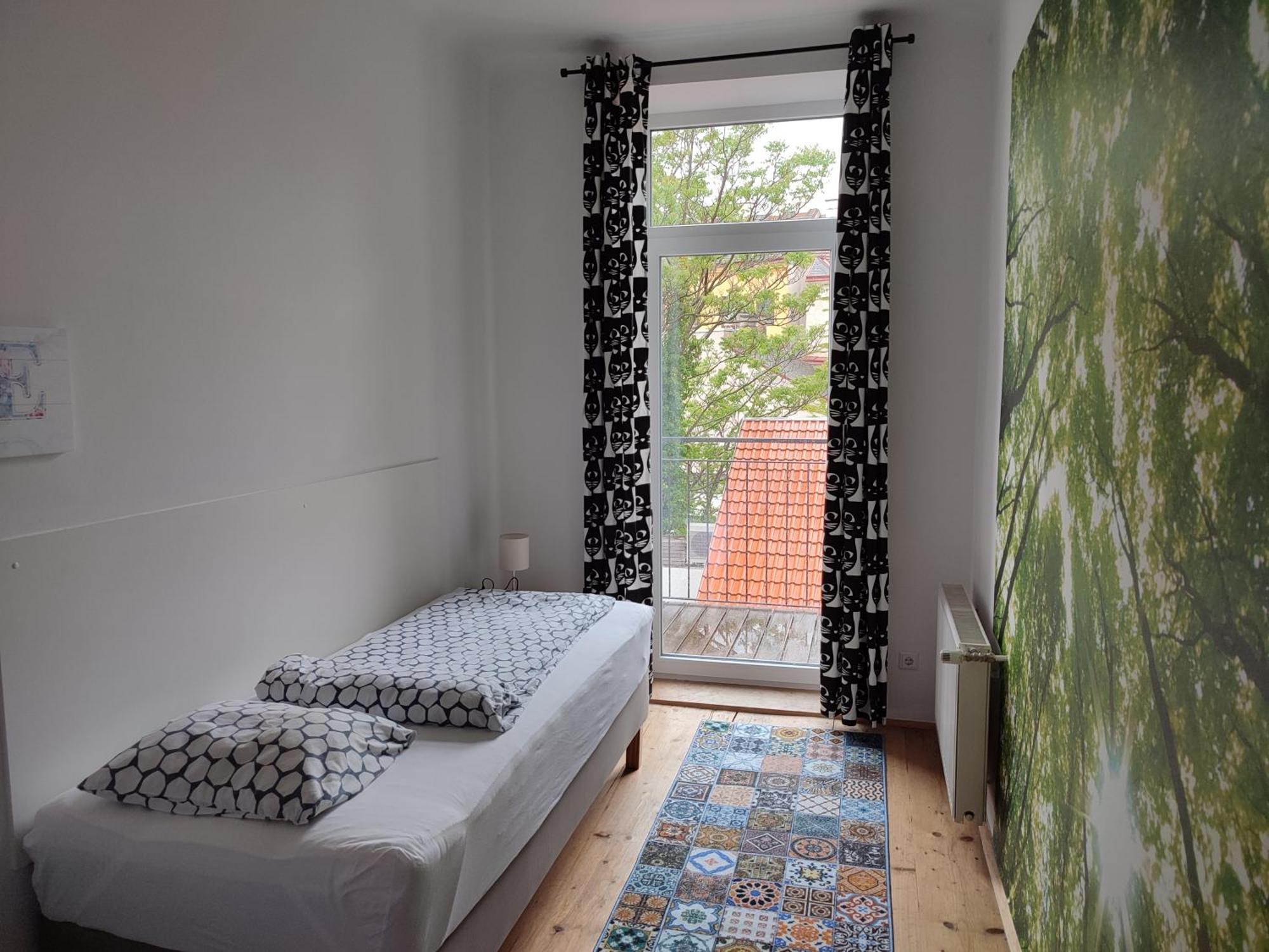 Apartments Near Schoenbrunn Palace Виена Екстериор снимка